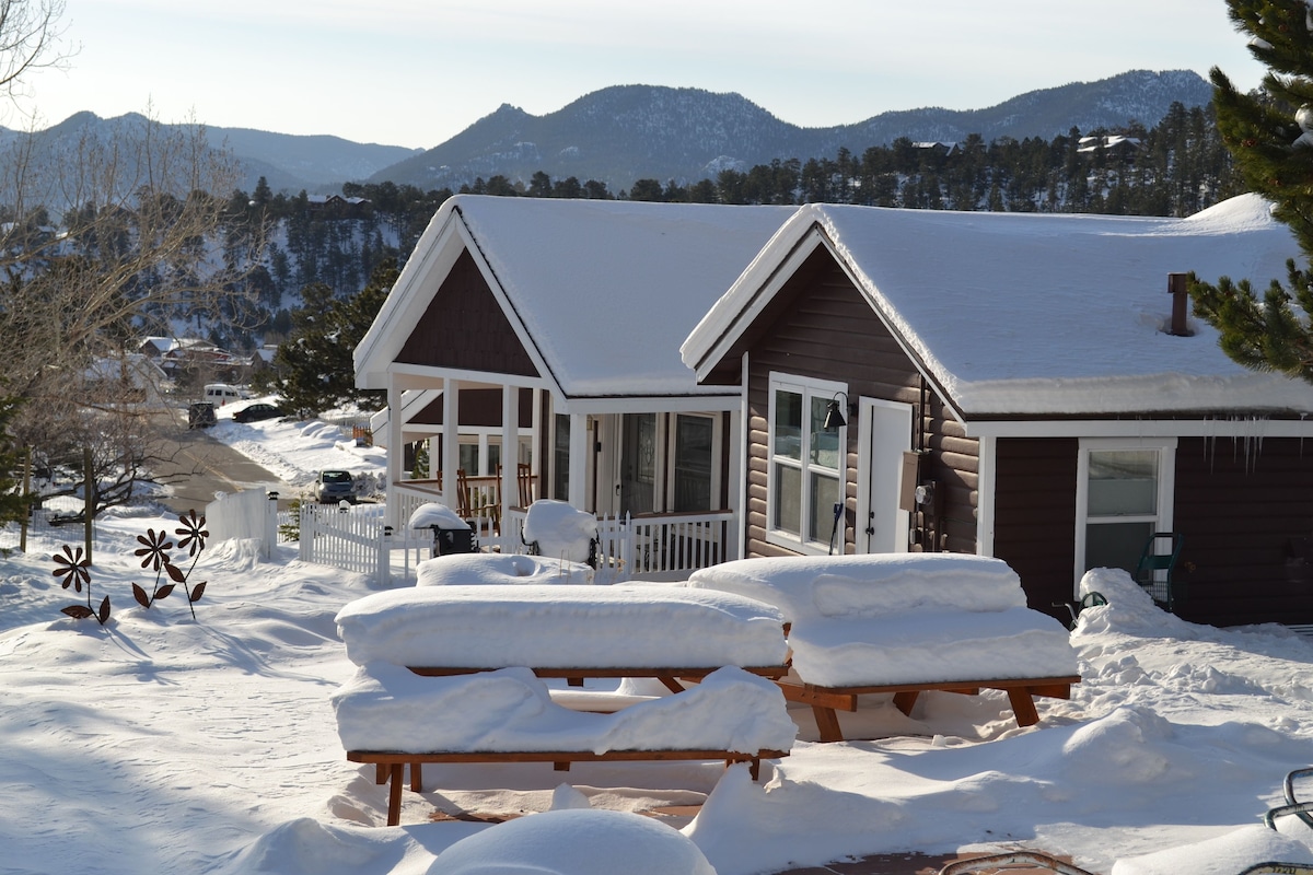 River Rock Cottages - Photo 1