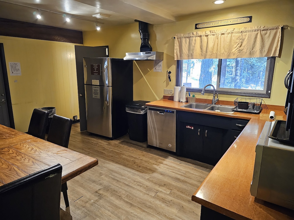 Moderne Hostel - Photo 1