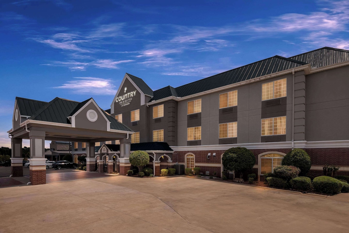 Country Inn & Suites by Radisson, Hot Springs, AR - Photo 1