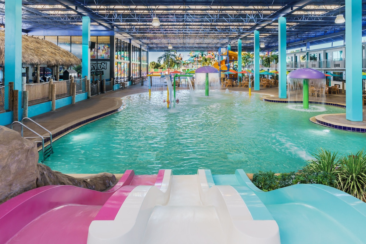 Coco Key Hotel And Water Park Resort - Photo 1