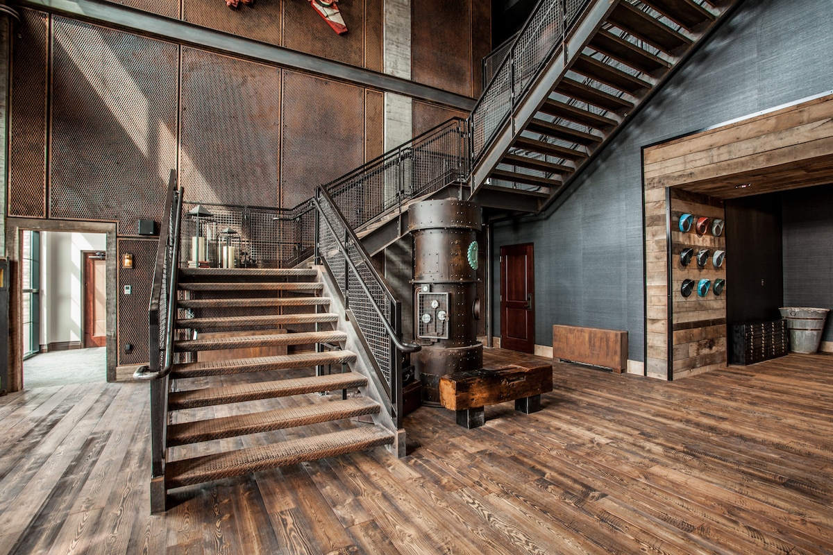 Ironworks Hotel Indy - Photo 1