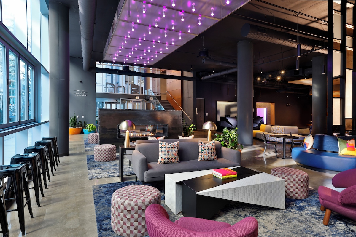 Aloft Chicago Mag Mile - Photo 1