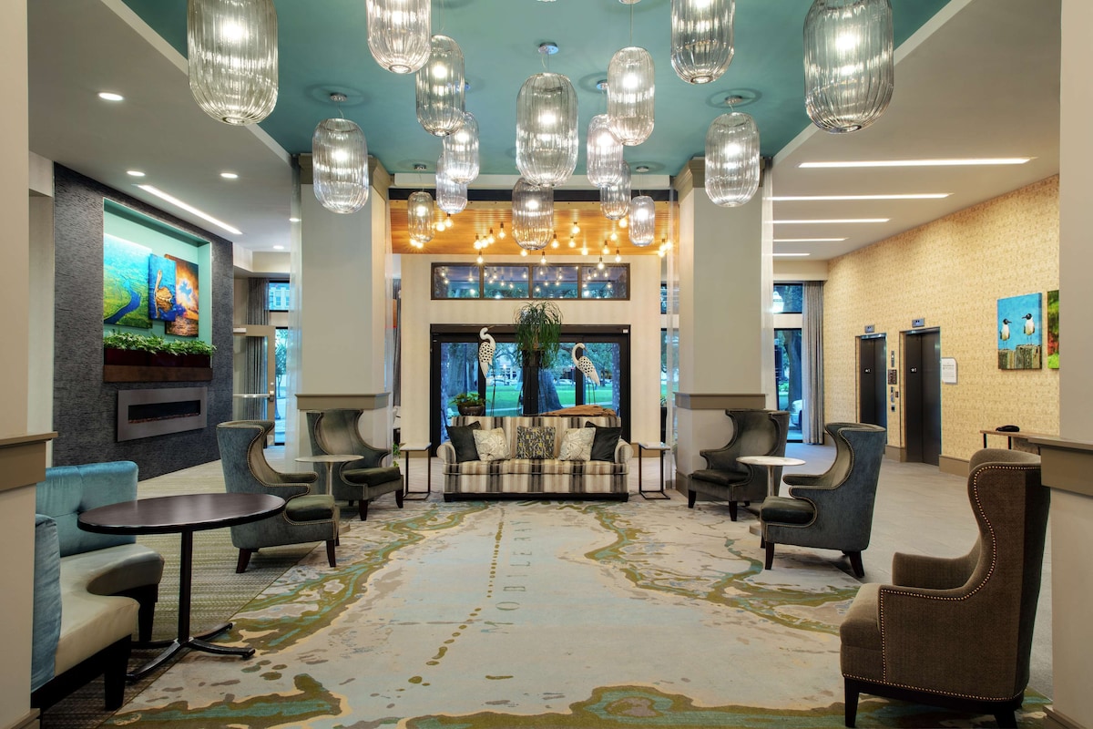 Hilton Garden Inn Mobile Downtown - Photo 1
