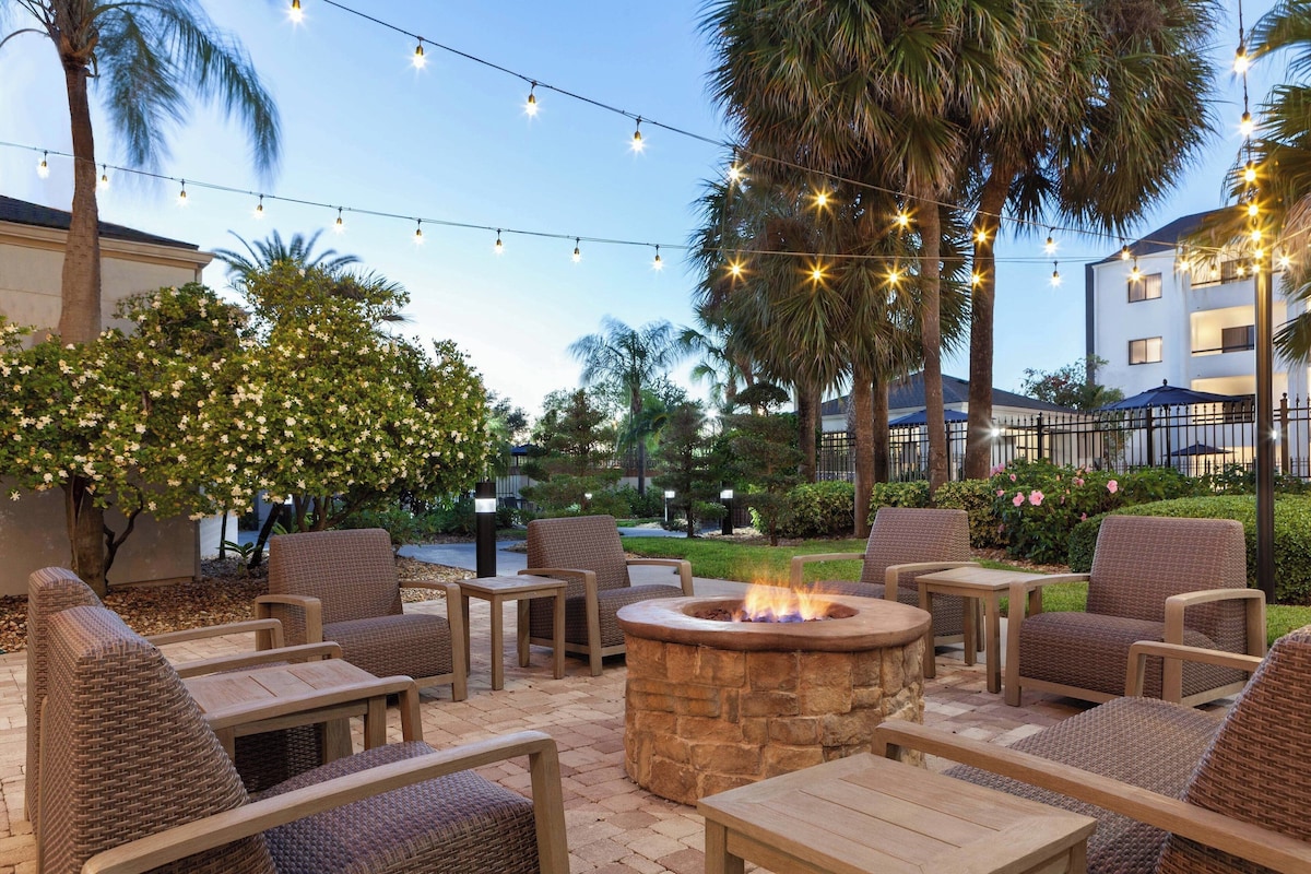 Courtyard by Marriott Tampa Westshore/Airport - Photo 1