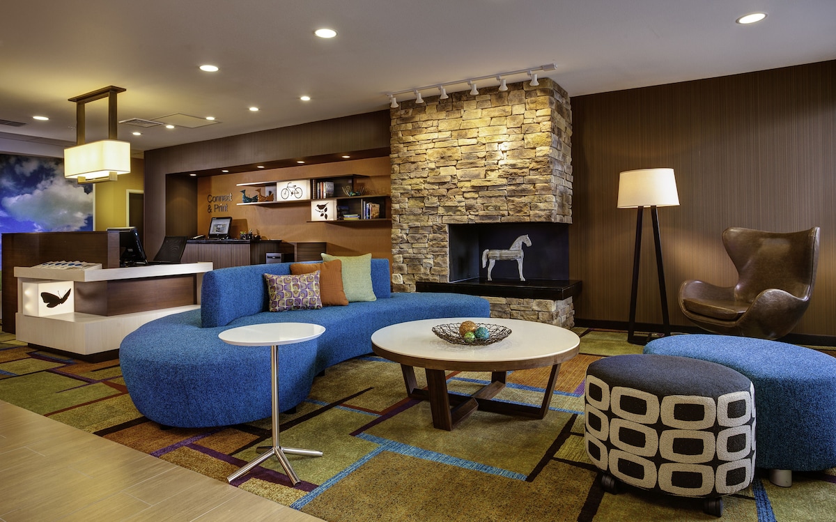 Fairfield by Marriott Inn & Suites Omaha West - Photo 1