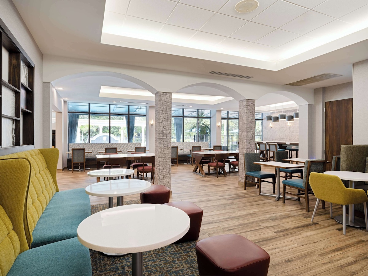 Hampton Inn Boca Raton-deerfield Beach - Photo 1
