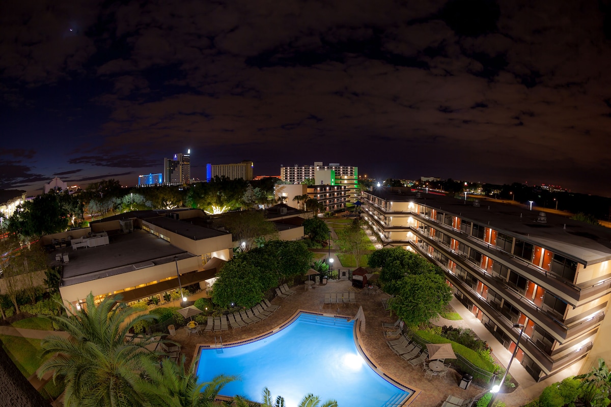 Rosen Inn at Pointe Orlando - Photo 1