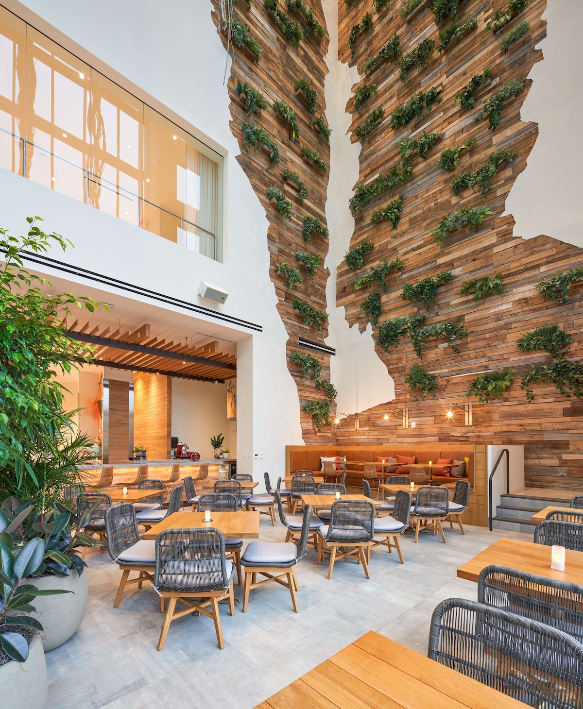 Canopy By Hilton West Palm Beach Downtown - Photo 1