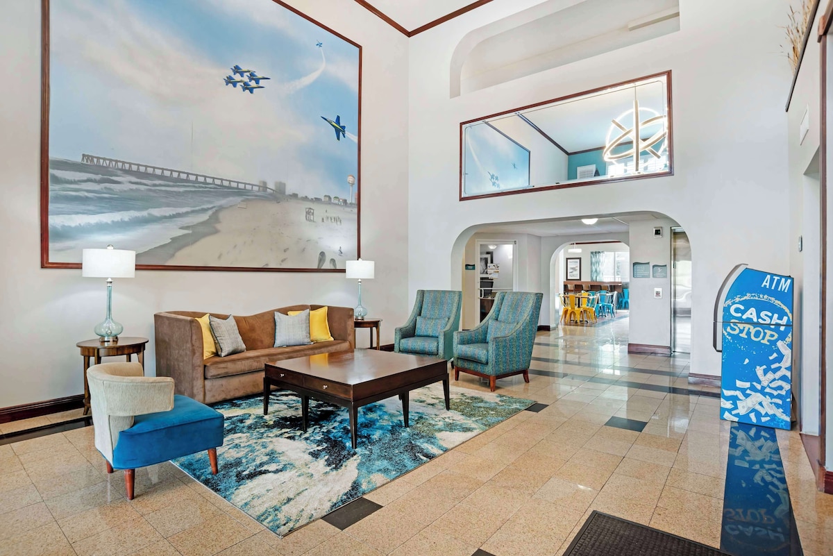 Best Western Plus Blue Angel Inn - Photo 1