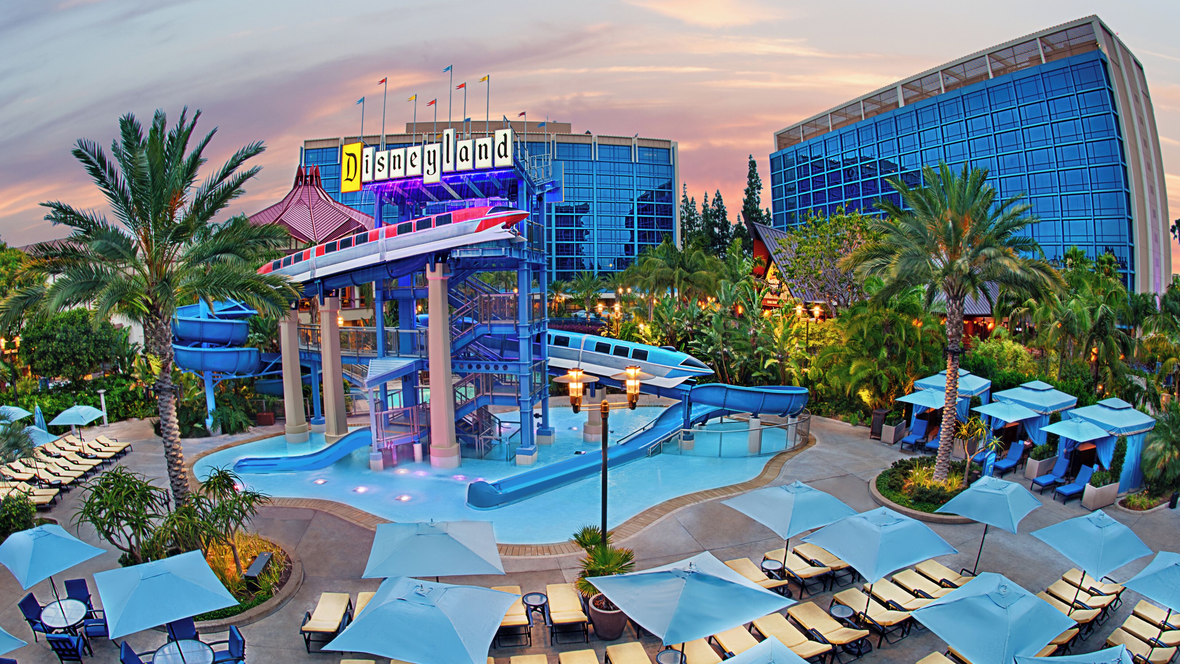 Disneyland Hotel - Photo 1