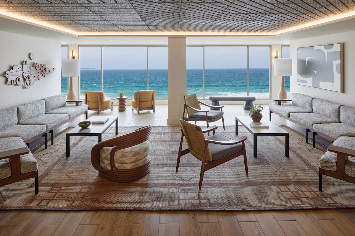 Monterey Beach Hotel, A Tribute Portfolio Hotel - Photo 1