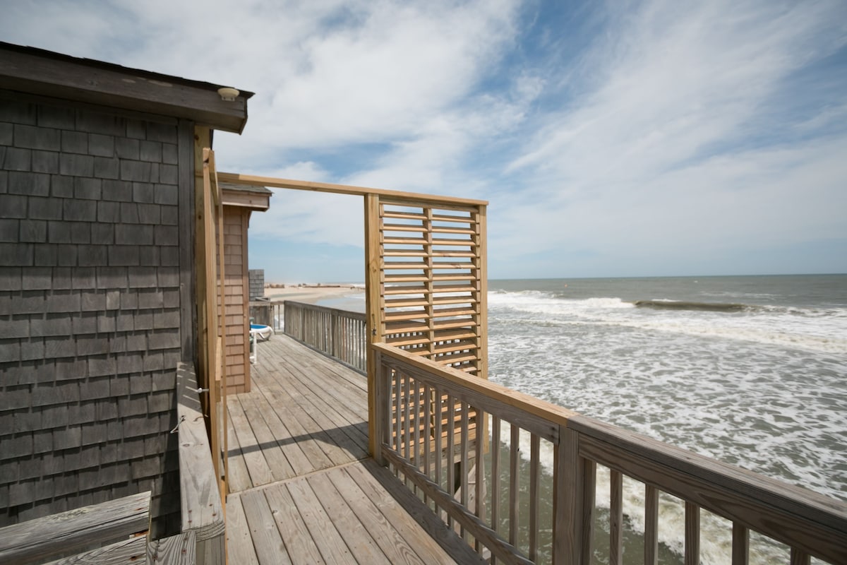 Outer Banks Motel - Photo 1