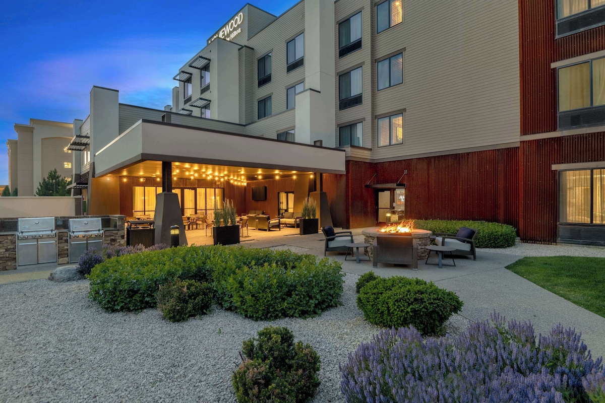 Homewood Suites By Hilton Billings, Mt - Photo 1