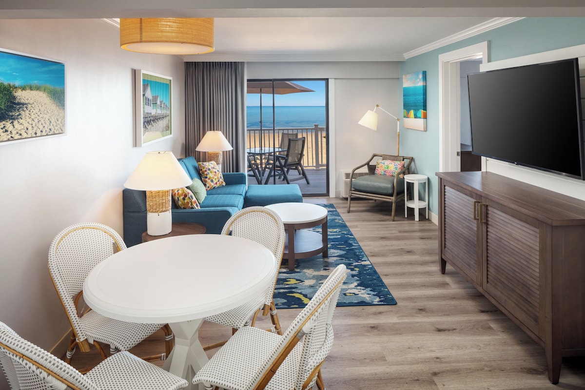 Surfside Hotel & Suites - Photo 1