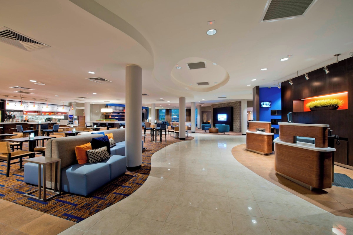 Courtyard by Marriott Jacksonville Flagler Center - Photo 1