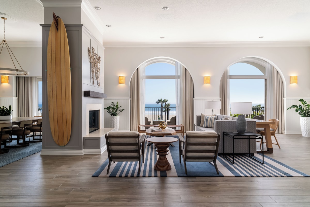 Hyatt Regency Huntington Beach Resort & Spa - Photo 1