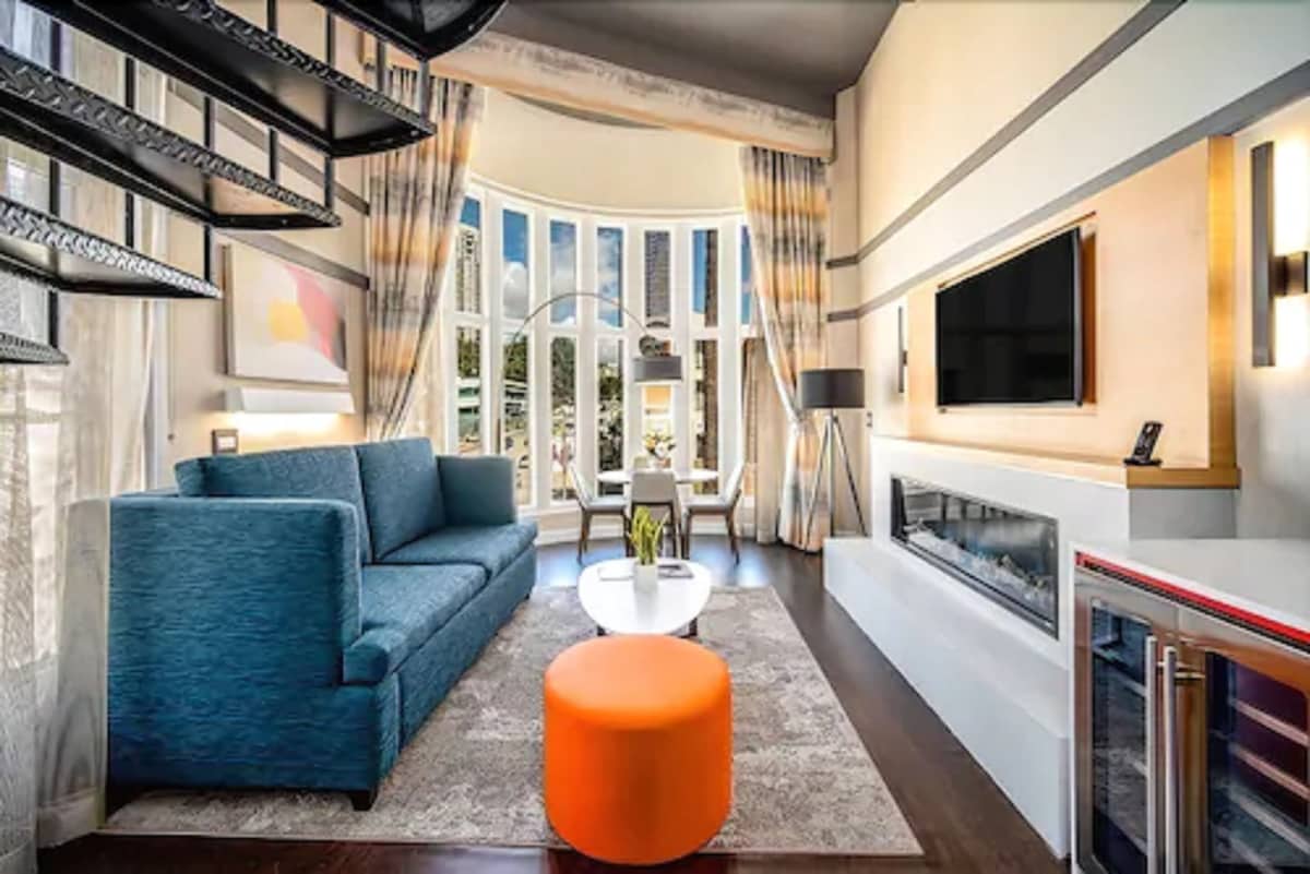 Century Park Hotel - Photo 1