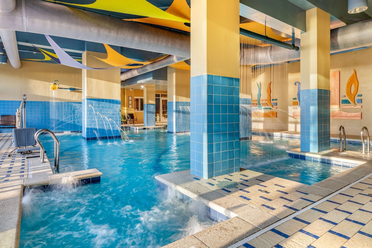 Hilton Vacation Club Ocean Beach Club Virginia Beach - Photo 1