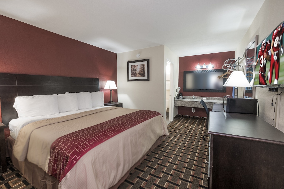 Red Roof Inn Mobile - Midtown - Photo 1