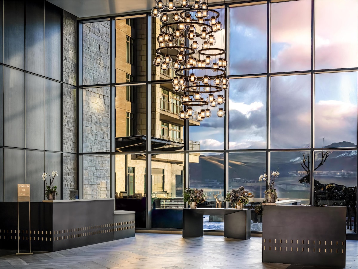 Grand Hyatt Deer Valley - Photo 1
