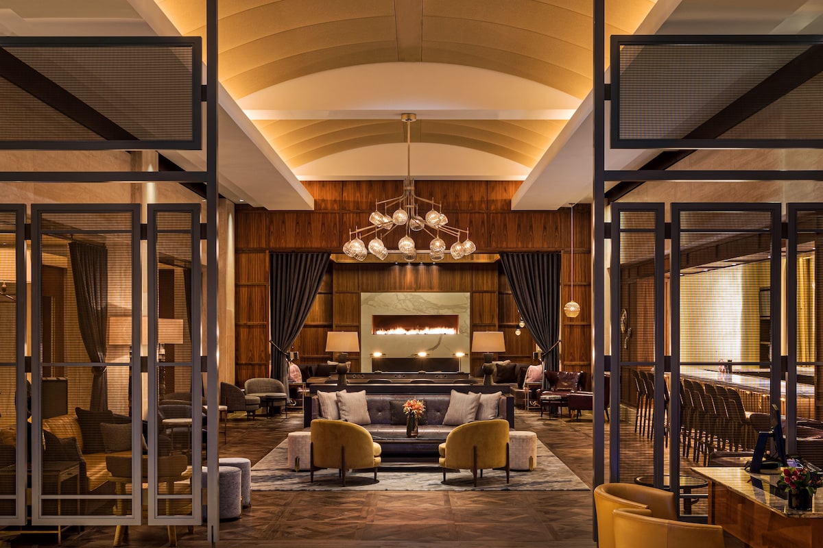 The Ritz-Carlton, Boston - Photo 1