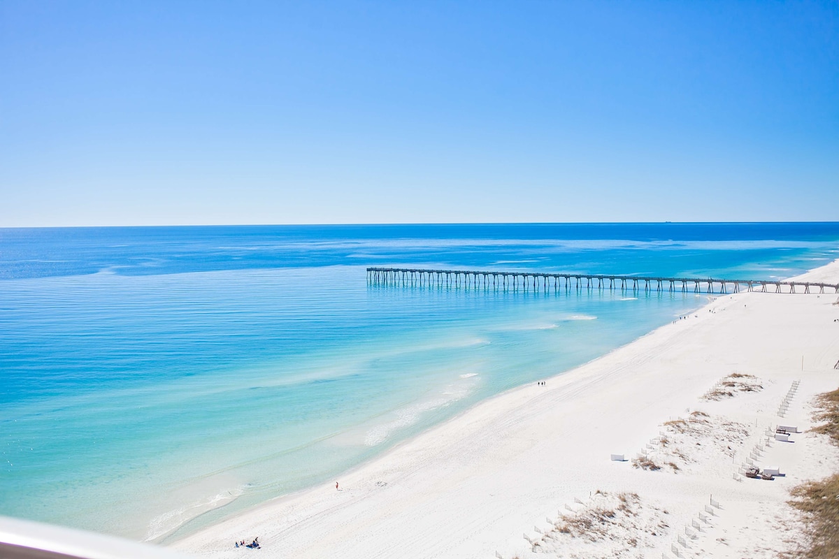 Hilton Pensacola Beach - Photo 1