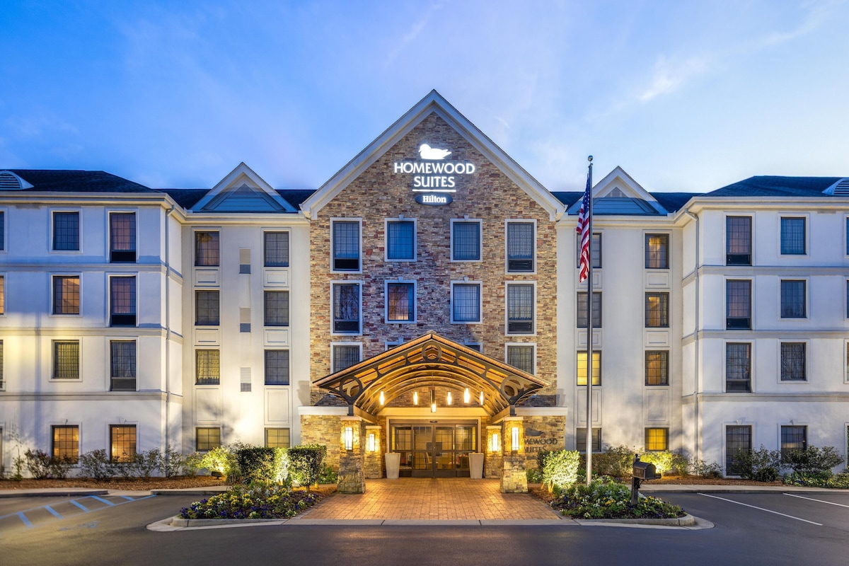 Homewood Suites by Hilton Montgomery EastChase - Photo 1