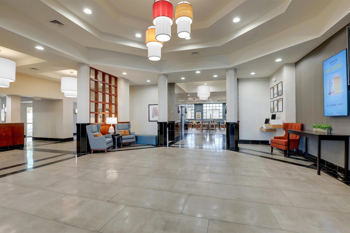 Drury Inn & Suites Montgomery - Photo 1