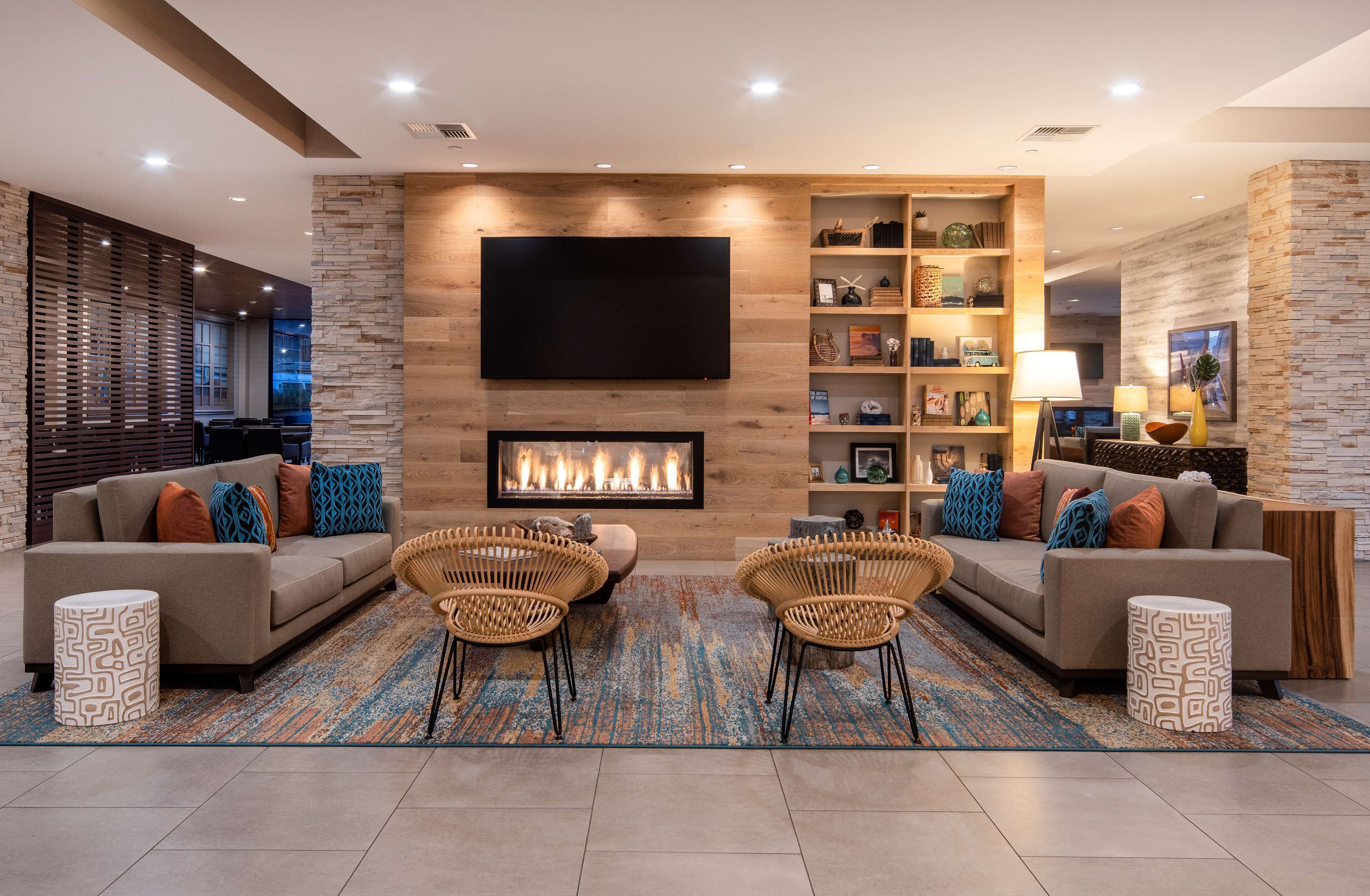 SunCoast Park Hotel Anaheim Resort, Tapestry by Hilton - Photo 1