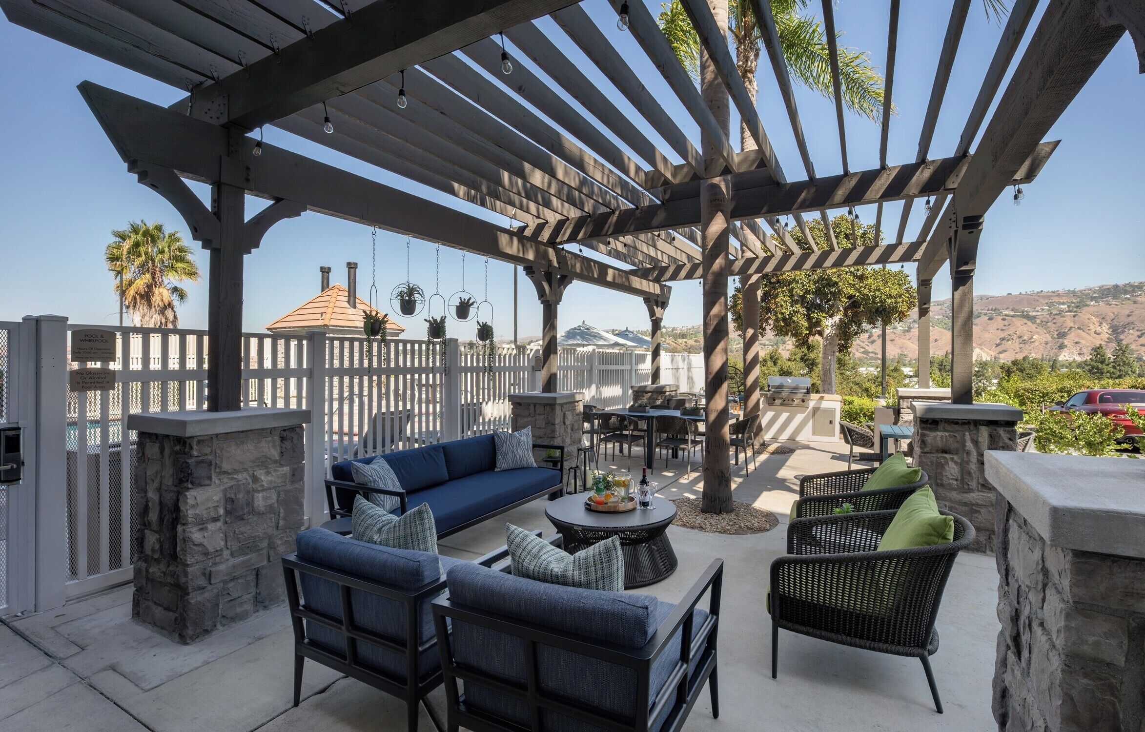 Ayres Suites Yorba Linda - Photo 1