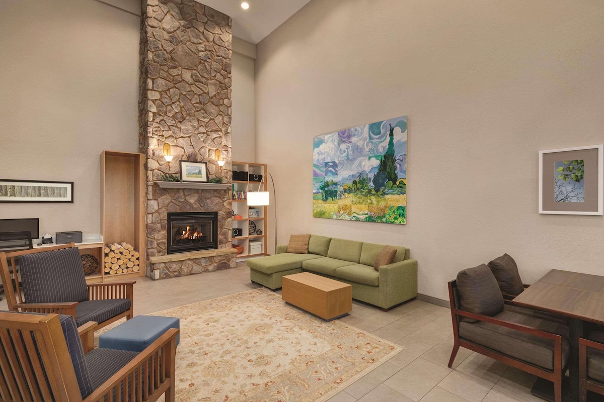 Country Inn & Suites By Radisson Boone Nc - Photo 1