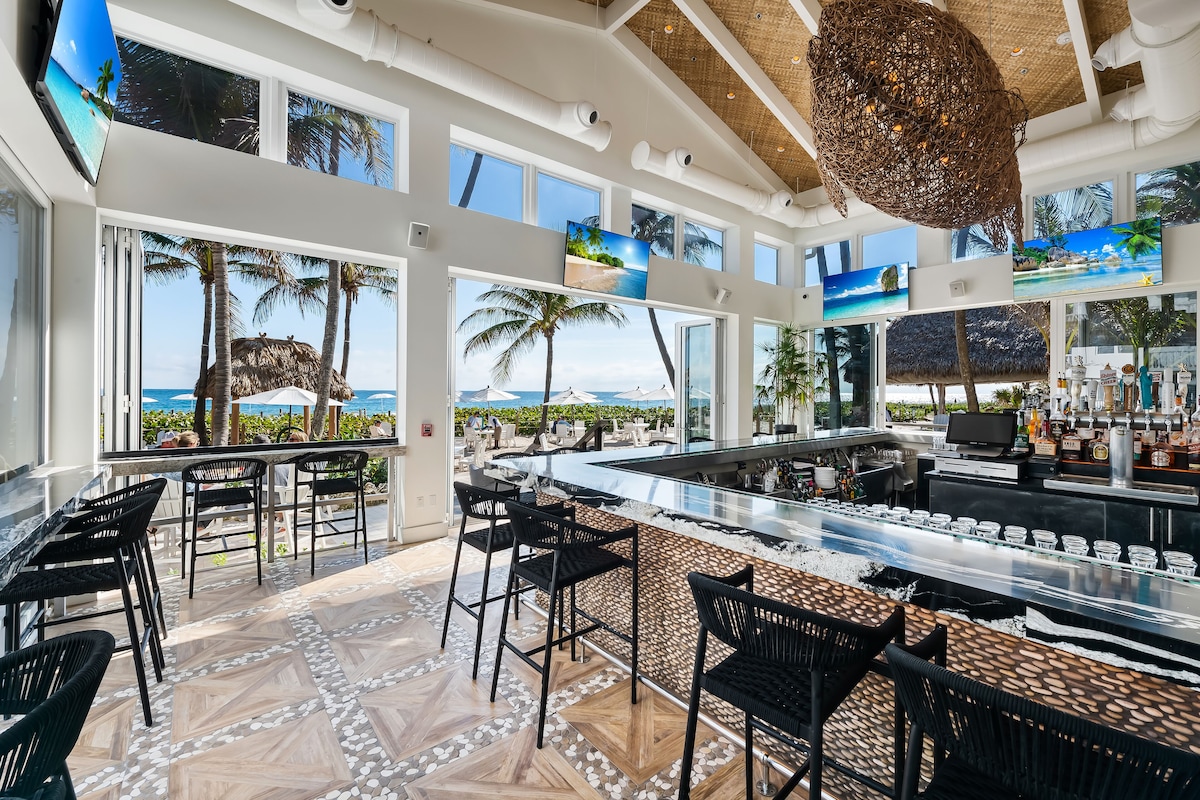 Beachcomber Resort & Club - Photo 1