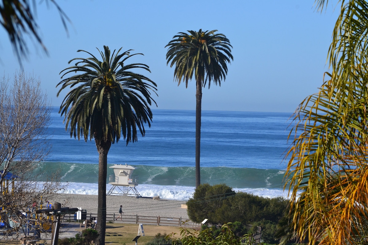 Moonlight Beach Motel - Photo 1