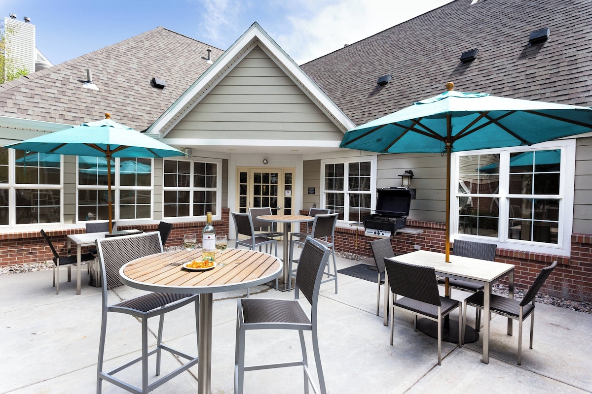 Residence Inn by Marriott Fort Collins - Photo 1