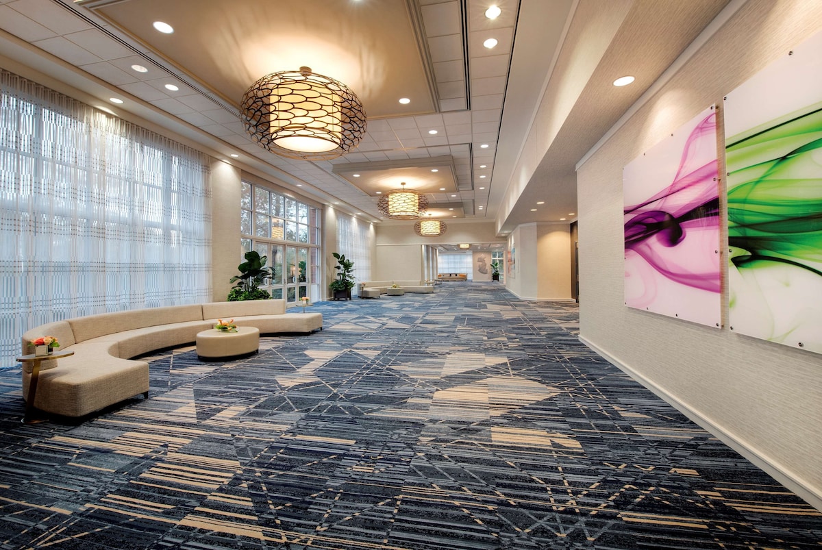 Hilton University of Florida Conference Center Gainesville - Photo 1
