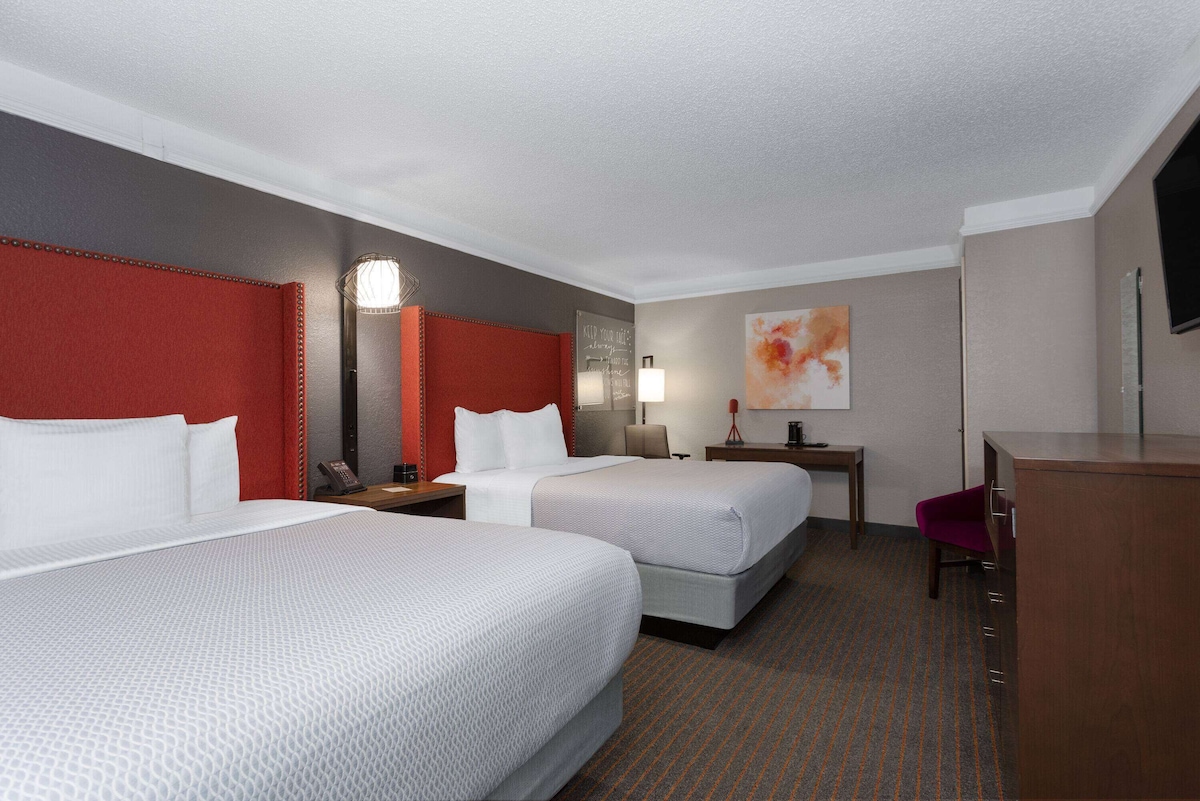 La Quinta Inn by Wyndham Pensacola - Photo 1