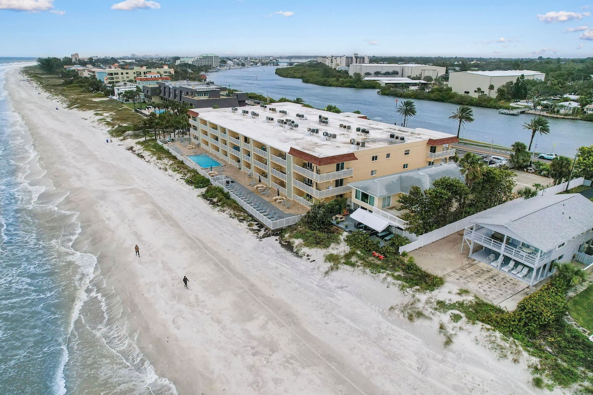 Fifty Gulfside Condominiums - Photo 1