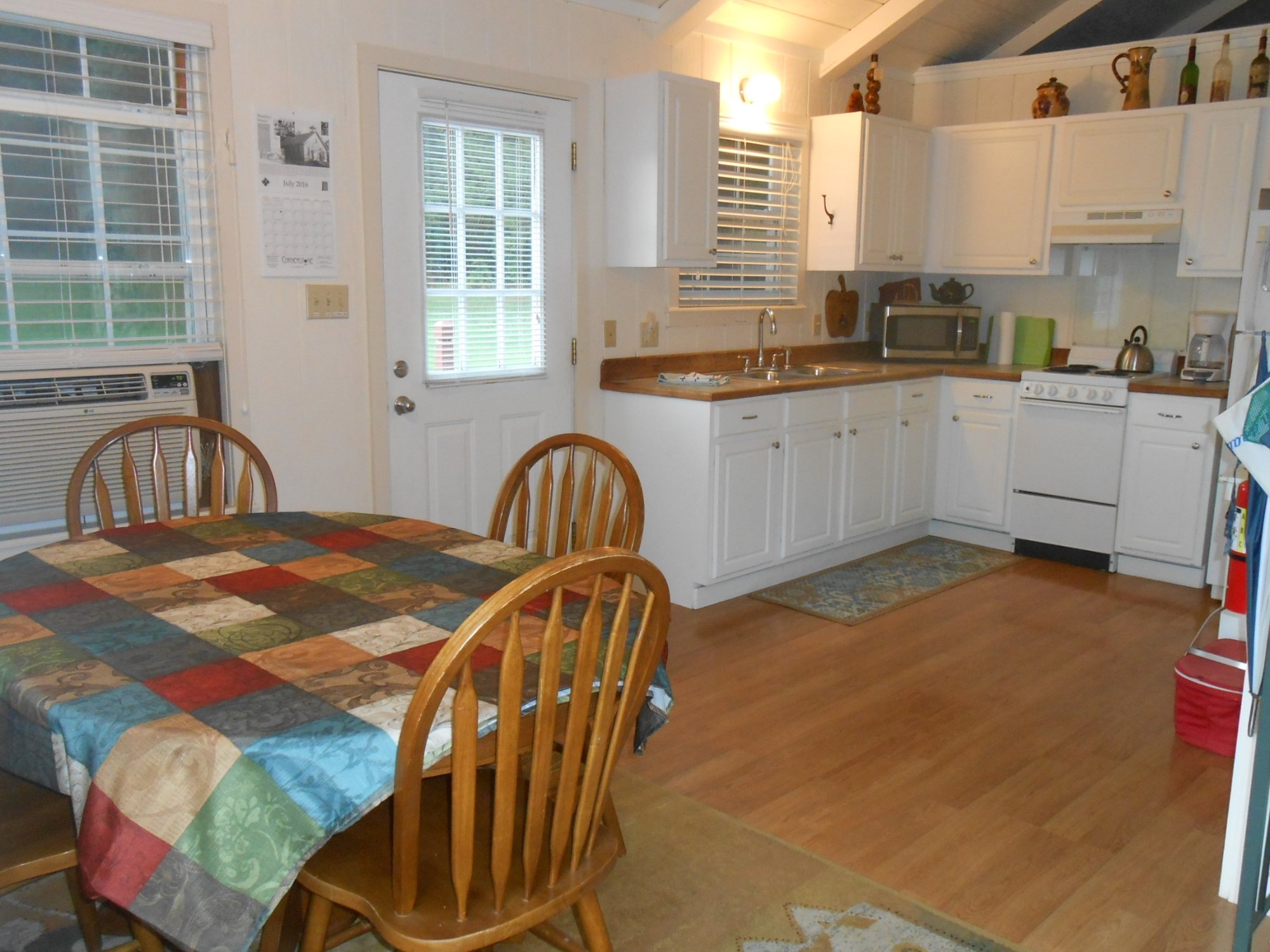 Stone Meadow Resort - Photo 1