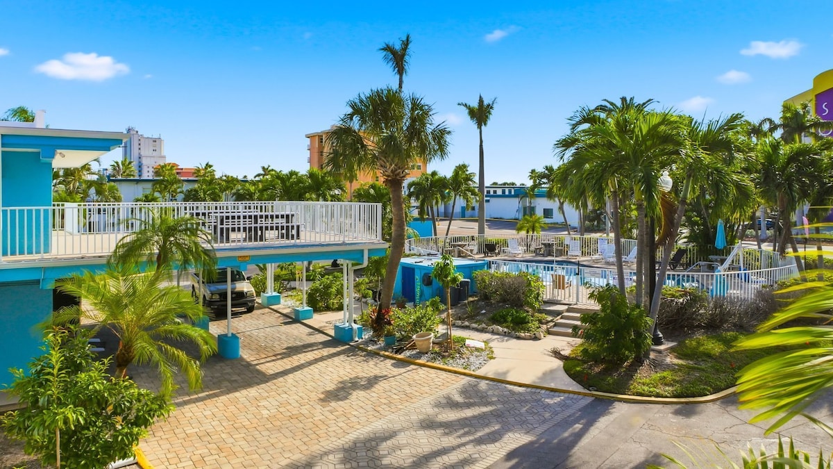 The Bayside Inn & Marina - Photo 1