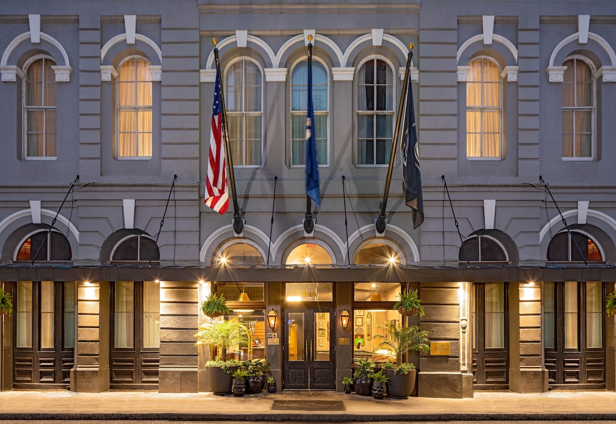 The Pelham Hotel - Photo 1