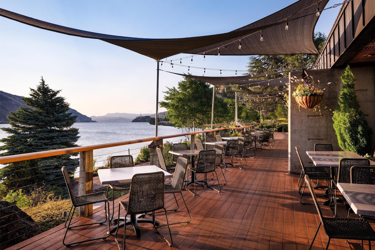 Best Western Plus Hood River Inn - Photo 1
