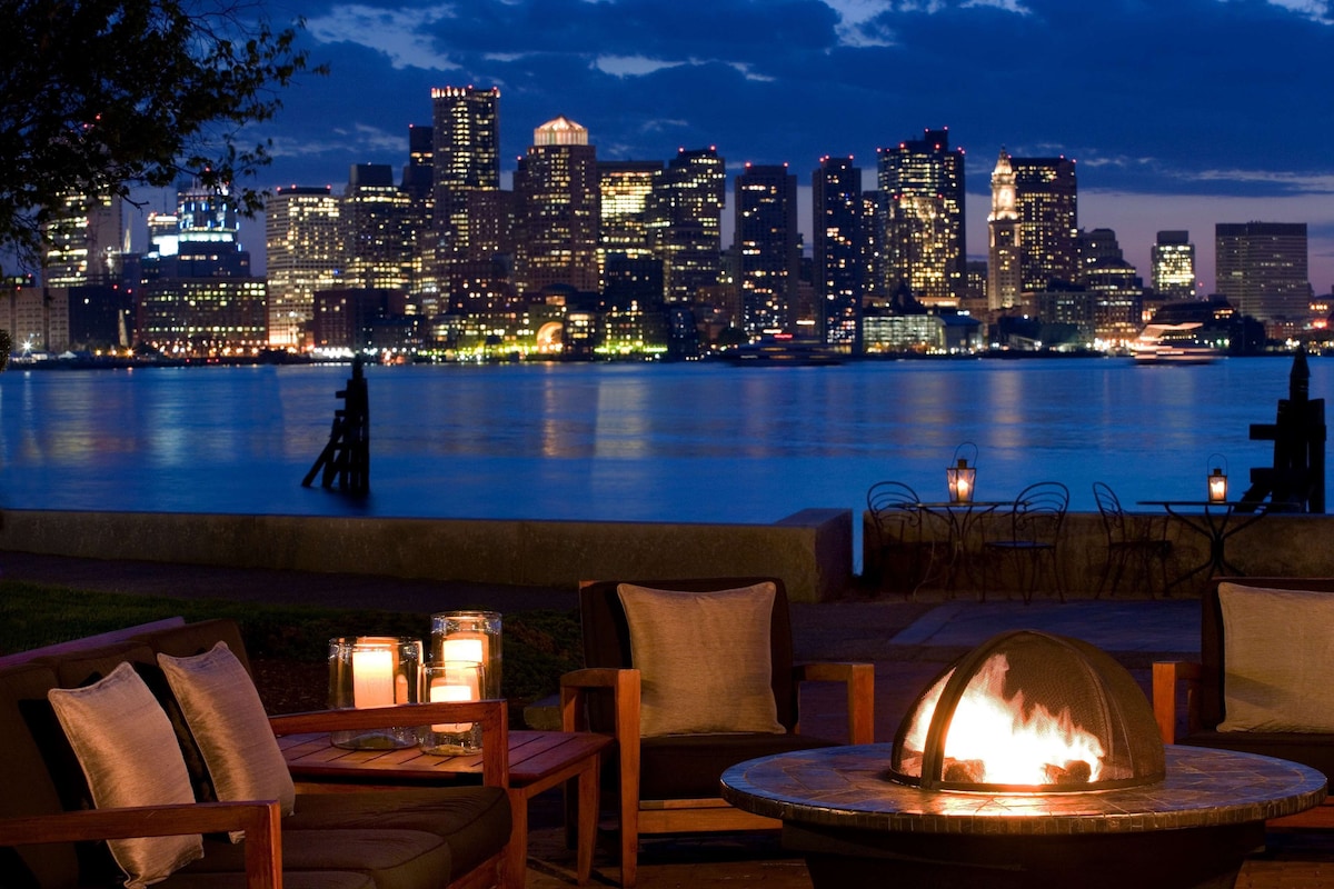 Hyatt Regency Boston Harbor - Photo 1