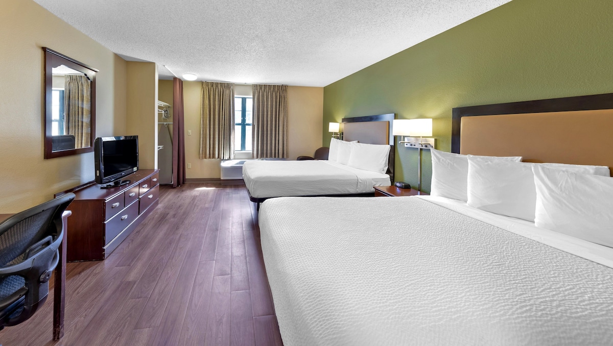Home 1 Suites Extended Stay - Photo 1