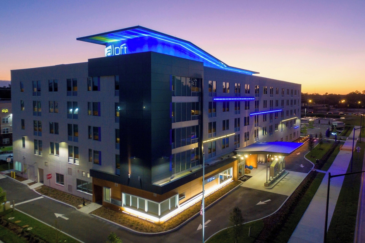 Aloft Gainesville University Area - Photo 1