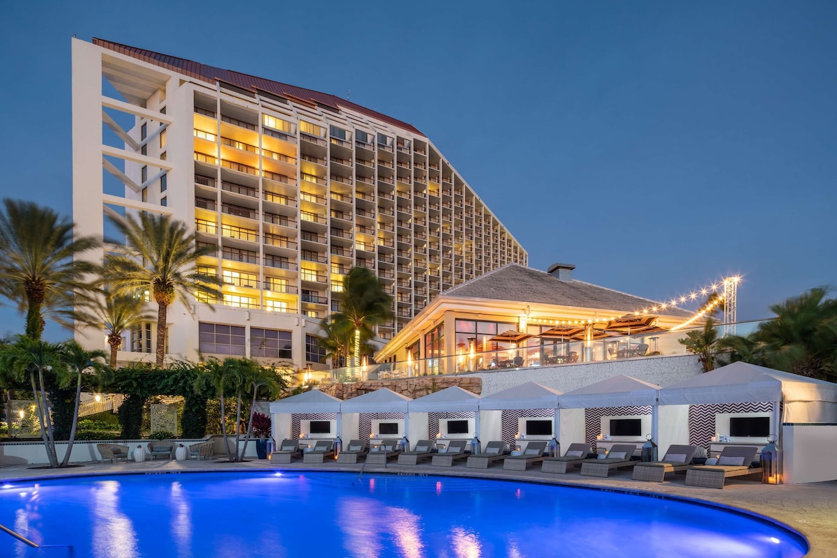 Naples Grande Beach Resort - Photo 1