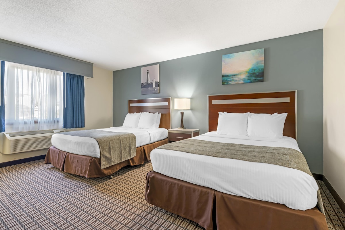 Best Western Maritime Inn - Photo 1