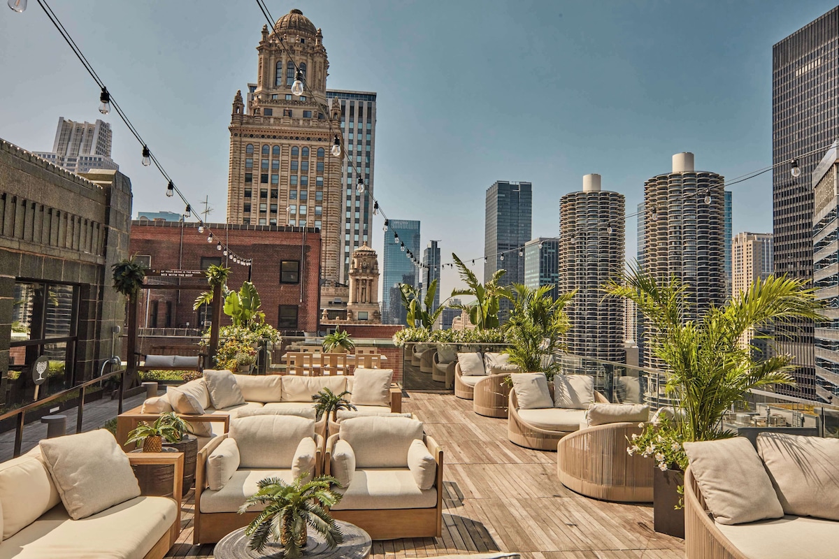 Pendry Chicago - Photo 1