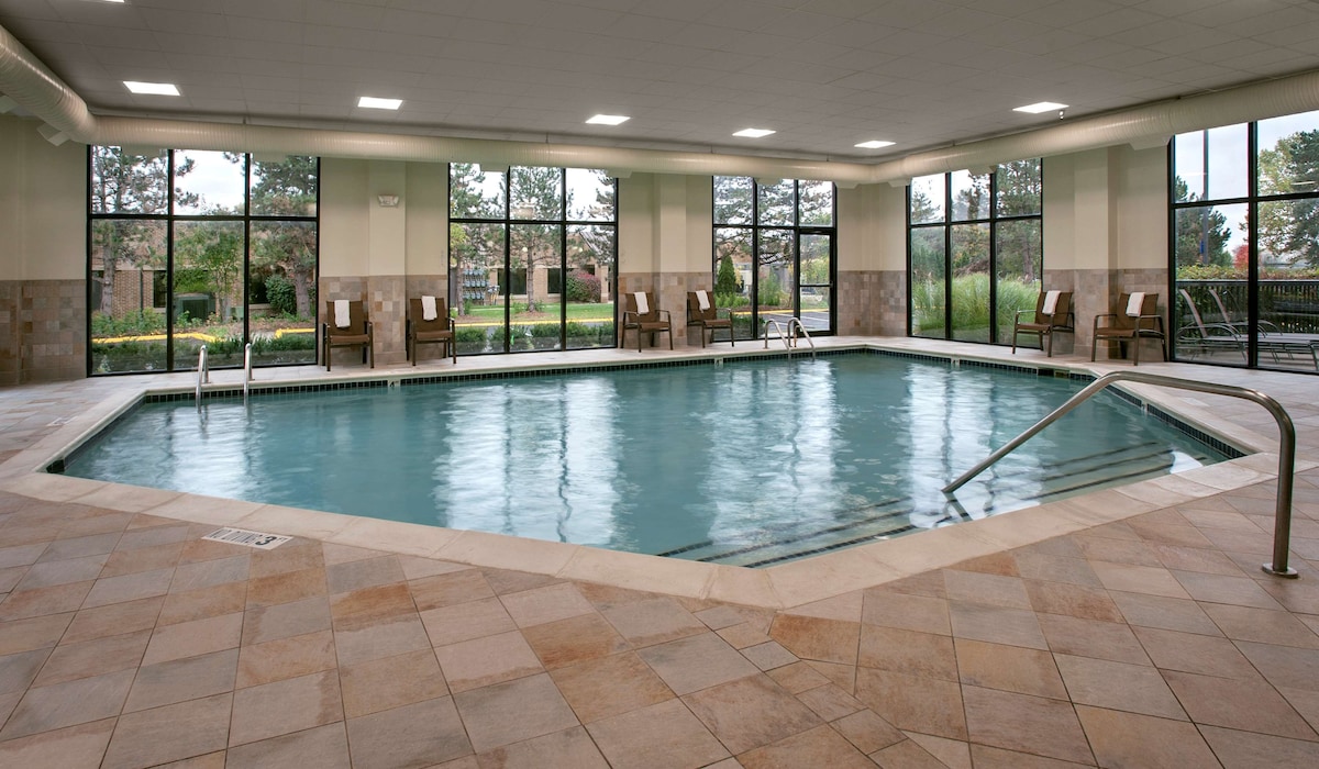 Hampton Inn Ann Arbor-South - Photo 1