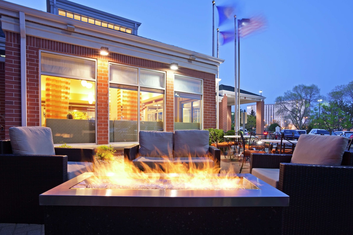 Hilton Garden Inn Minneapolis/bloomington - Photo 1