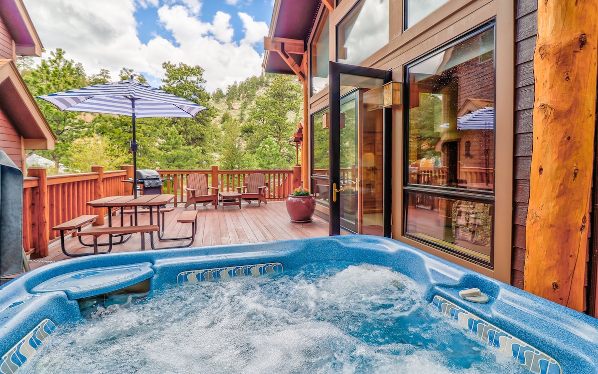 Castle Mountain Lodge - Photo 1